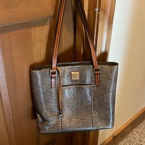 Dooney & Bourke bag